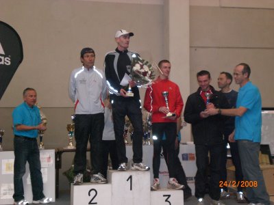 St�phane 1er des 10kms de Fleurbaix en 30min58